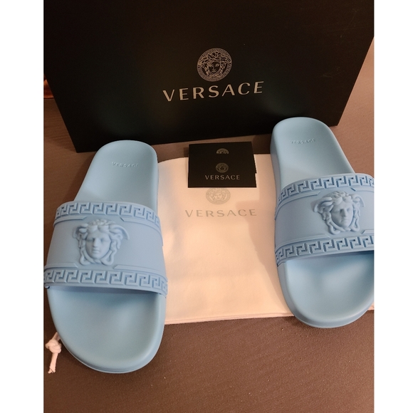 Authentic New Versace Sandals - Picture 3 of 8